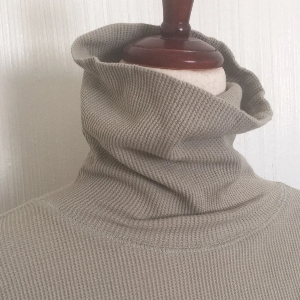 NWOT Nui Franco cotton kids turtleneck top shirt Sage green PJ Outerwear 12 M L